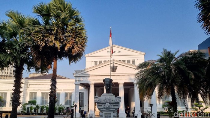 Profil Dan Sejarah Museum Nasional Indonesia Yang Dilanda Kebakaran